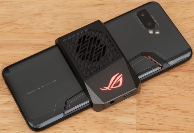 Asus ROG Phone 3 will be most probably be launched in July in China, Asus had announced this new partnership with Tencent on Weibo.