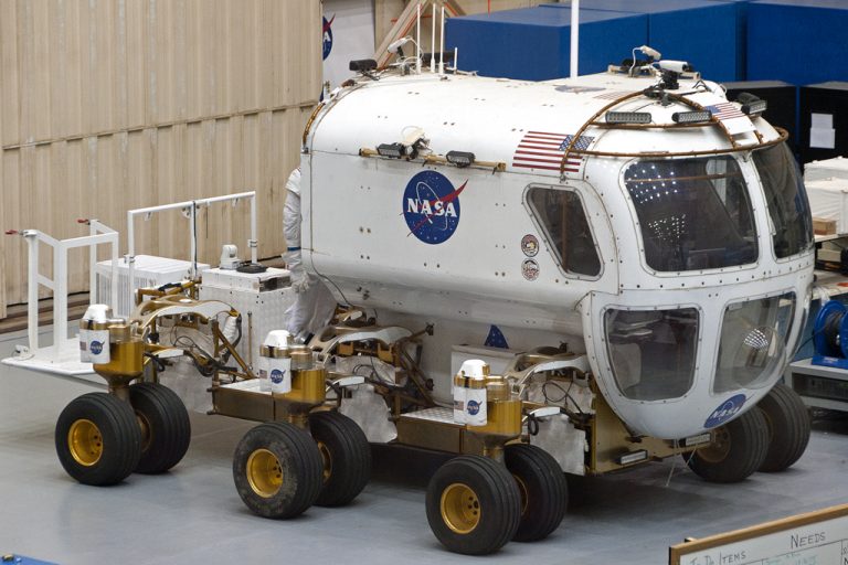 NASA Mars Rover Launch Delayed Again, 2 Weeks Left to Fly
